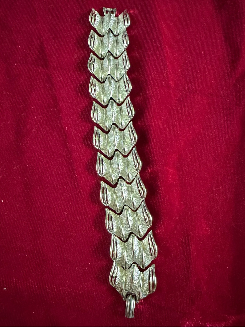 Vintage Signed Art Linked Bracelet